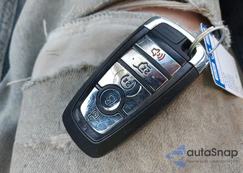 2020 Lincoln Nautilus Reserve from USA, damaged, VIN 2LMPJ8K92LBL30621